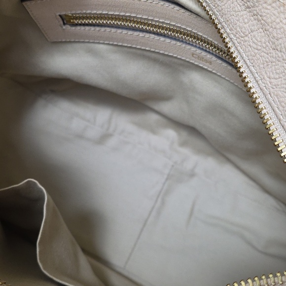 Chloe | Beige Pebblegrained Shoulder Bag - Picture 11 of 16
